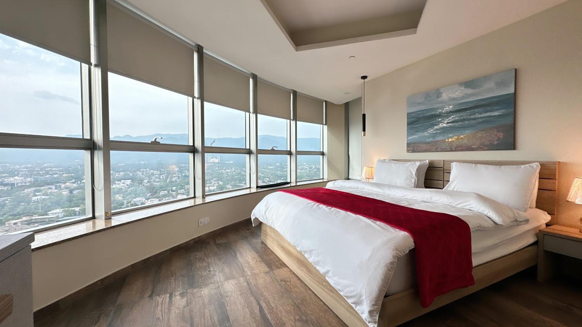 Centaurus Apartment City View Three Beds Islamabad Exterior foto